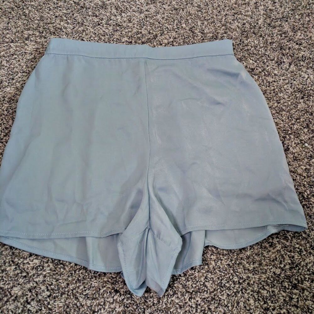 Lulus Blue Shorts Size Med Flowy Shorts Elastic Waist NEW